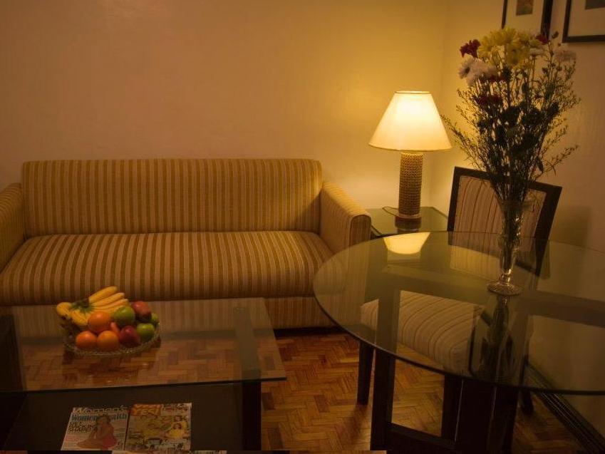 El Rico Suite Makati By Reddoorz Manila Zewnętrze zdjęcie